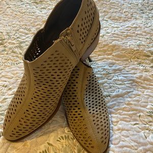 Cupid brand new bootie shoes